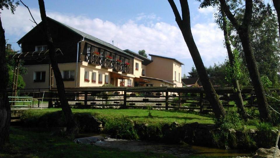 Penzion Monty Ranch Vysoke Tatry Stola Hotel Buitenkant foto